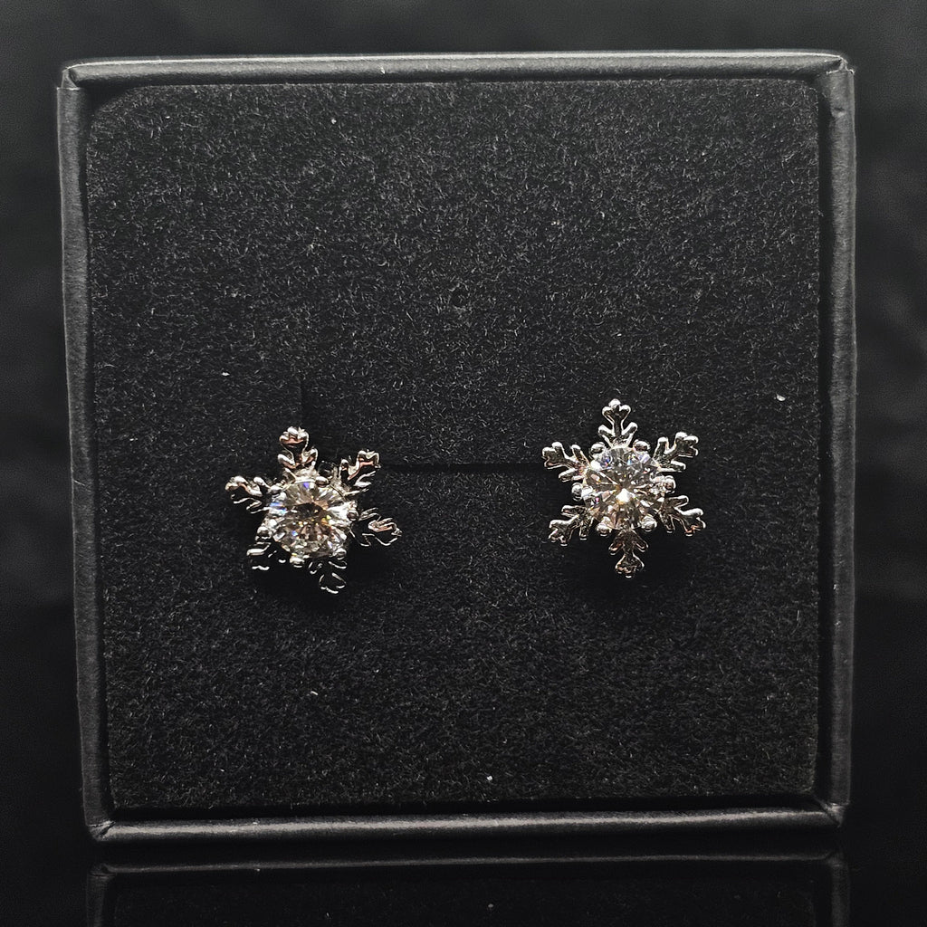1.0cttw Snowflake Moissanite Stud Earrings