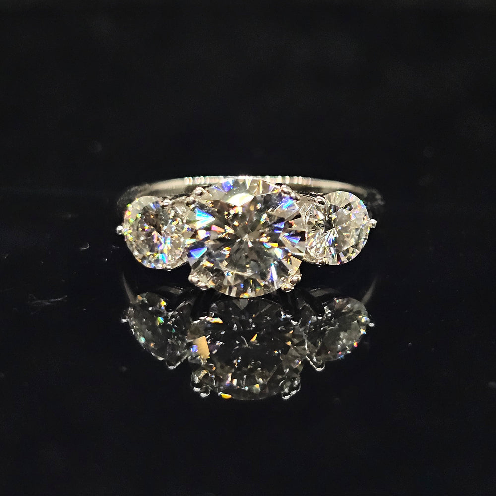 3cttw Round Cut Three-Stone Trilogy Moissanite Ring
