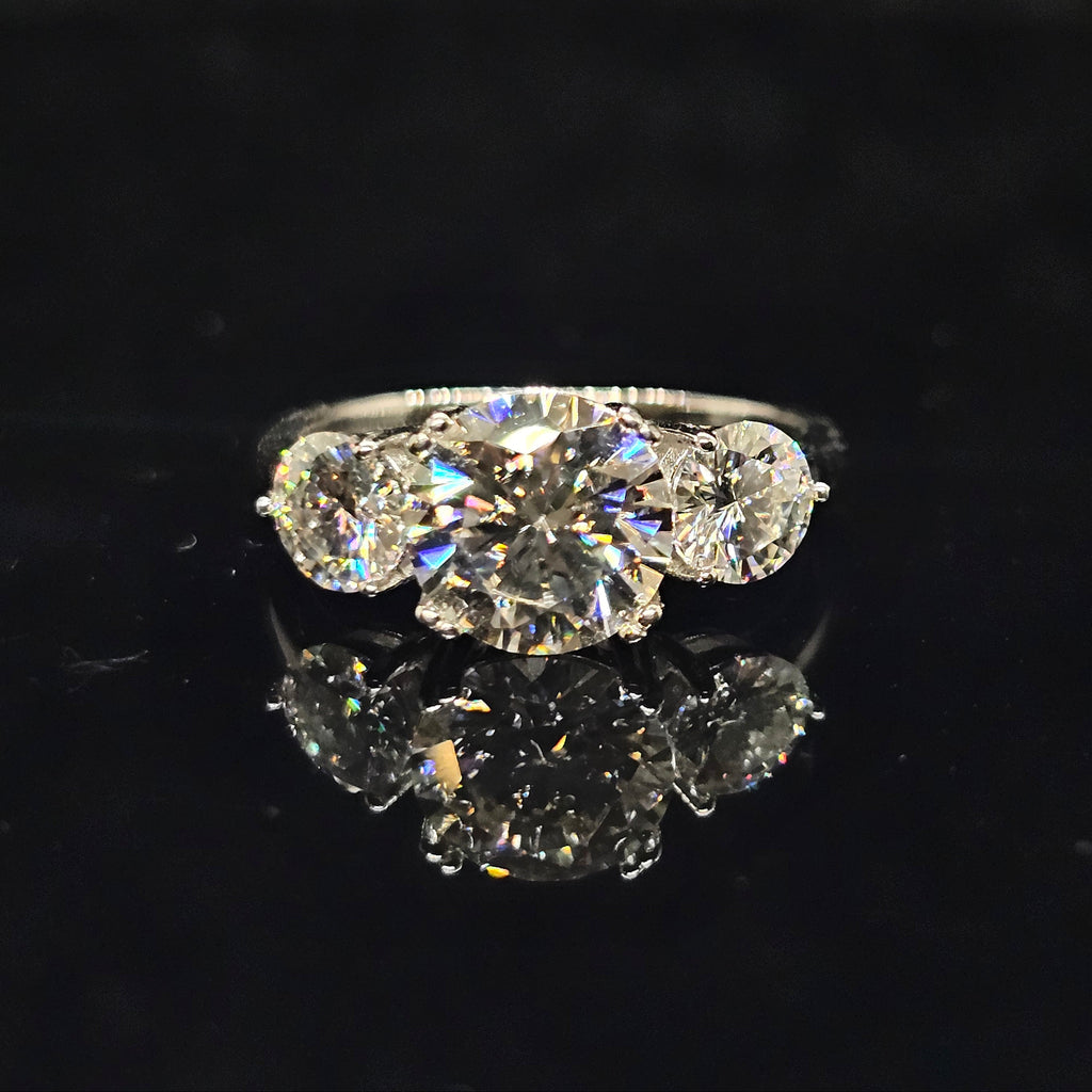 3cttw Round Cut Three-Stone Trilogy Moissanite Ring