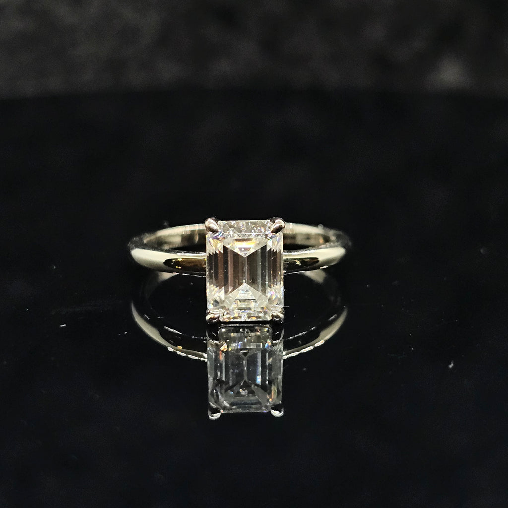 Vivienne - Emerald Cut Solitaire Ring
