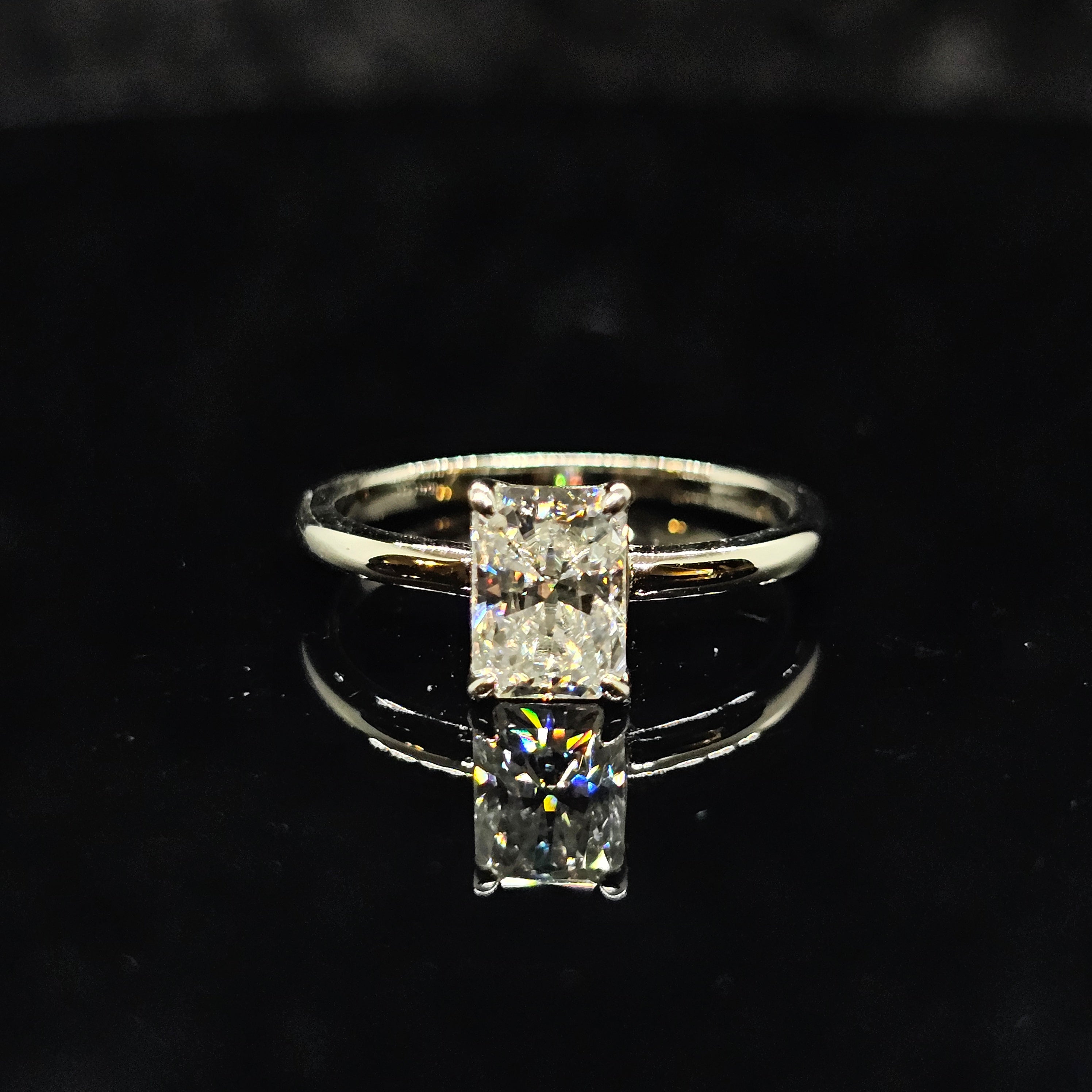 Evelyn - Radiant Cut Solitaire Ring