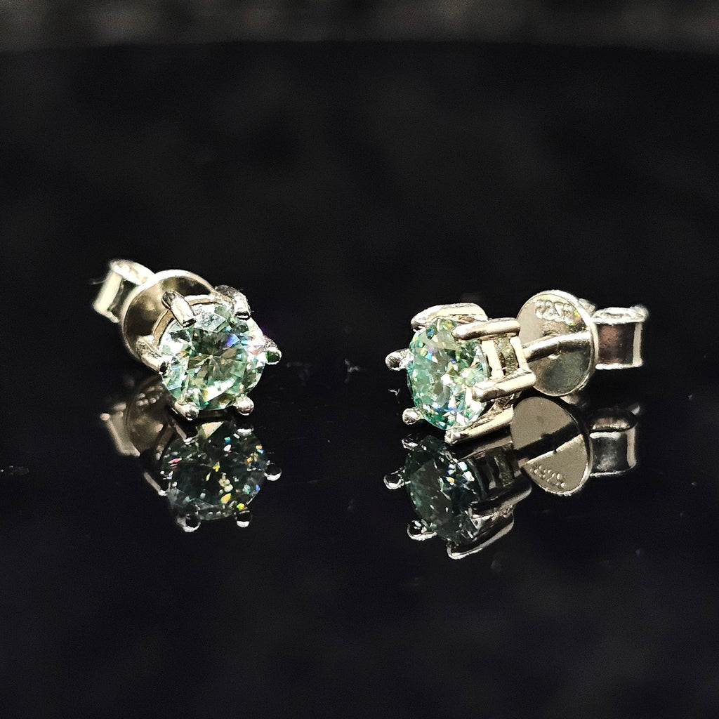0.6/1.0/2.0cttw Turquoise Round Cut Solitaire Moissanite Stud Earrings