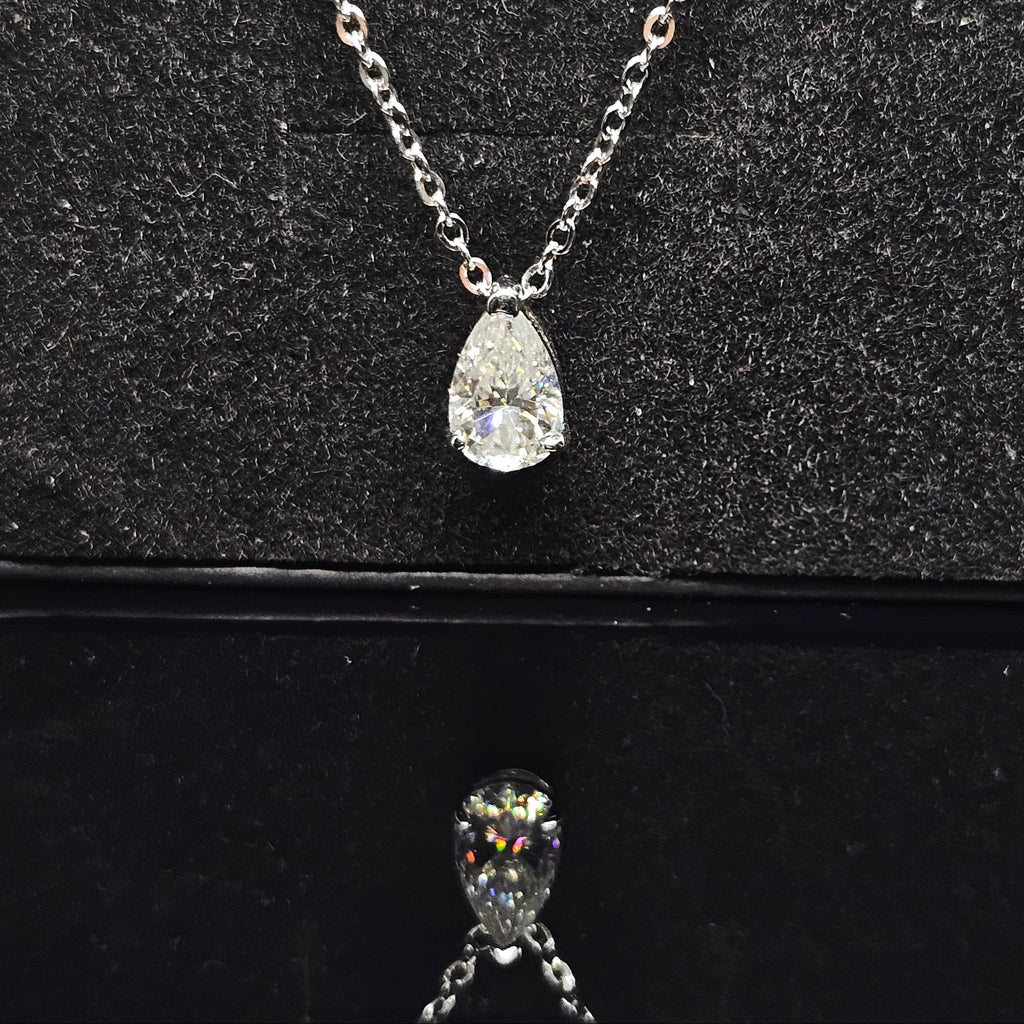 1ct/2ct Pear Cut Solitaire Moissanite Pendant Necklace