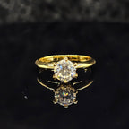 Belle - Round Cut Solitaire Ring