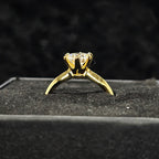 Belle - Round Cut Solitaire Ring