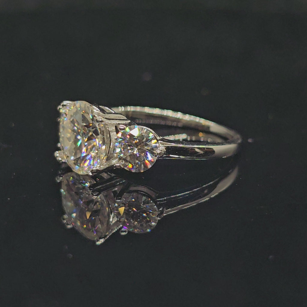 3cttw Round Cut Three-Stone Trilogy Moissanite Ring