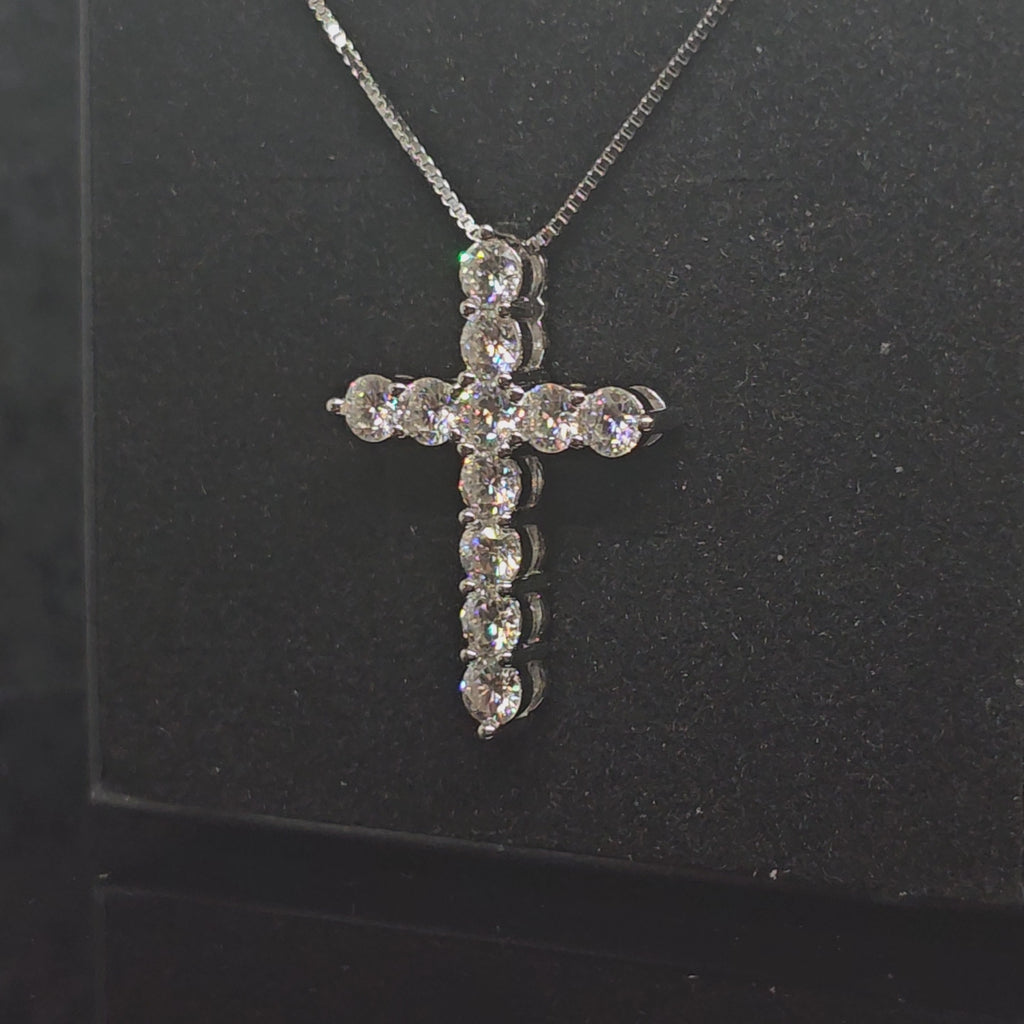 3.3cctw Round Cut Moissanite Cross Pendant Necklace
