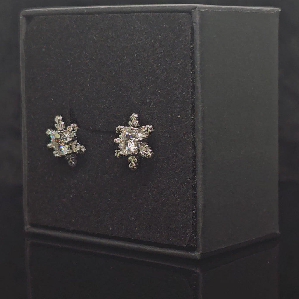 1.0cttw Snowflake Moissanite Stud Earrings