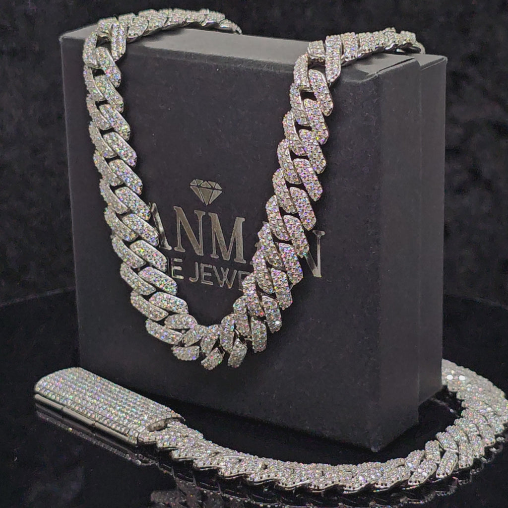 18cttw 20inch Moissanite Straight Edge Cuban Link Chain